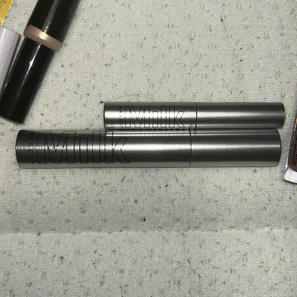 Makeup Bundle - Picture 2 of 15